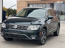 Продажа б/у Volkswagen Tiguan в Днепре - купить на Автобазаре