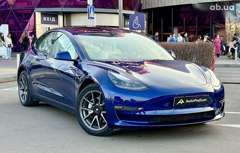 Tesla Model 3 2022 - фото 14