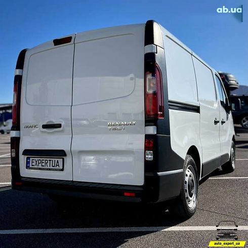 Renault Trafic 2021 - фото 3