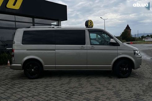 Volkswagen Caravelle 2012 - фото 8