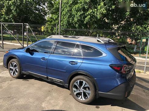 Subaru Outback 2022 - фото 16