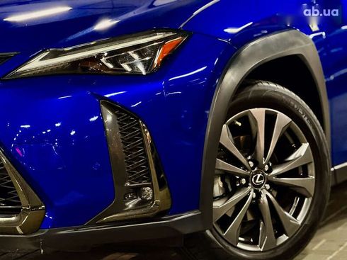 Lexus UX 2020 - фото 3
