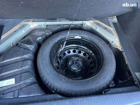 Renault Scenic 2011 - фото 25