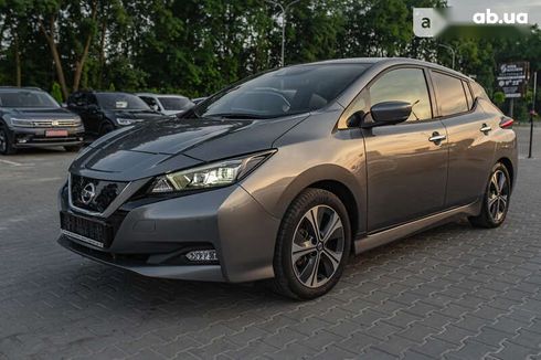 Nissan Leaf 2021 - фото 11