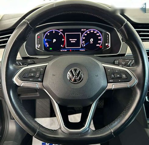 Volkswagen Passat 2019 - фото 23