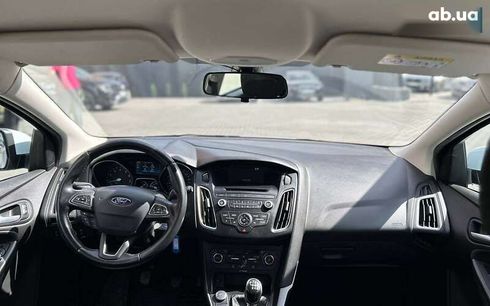 Ford Focus 2016 - фото 12