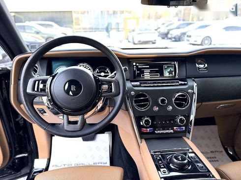 Rolls-Royce Cullinan 2019 - фото 27