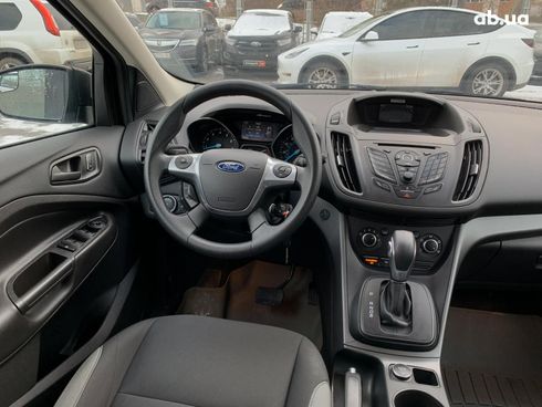 Ford Escape 2015 белый - фото 39