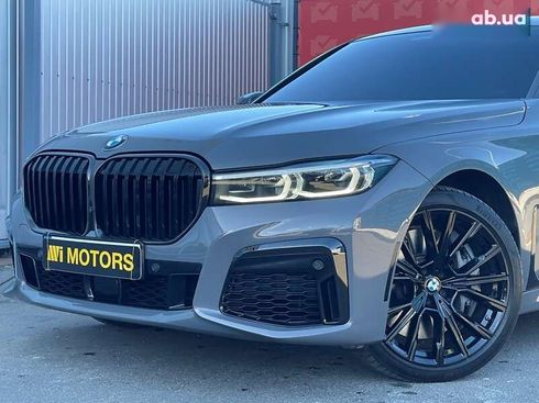 BMW 7 серия 2022 - фото 9