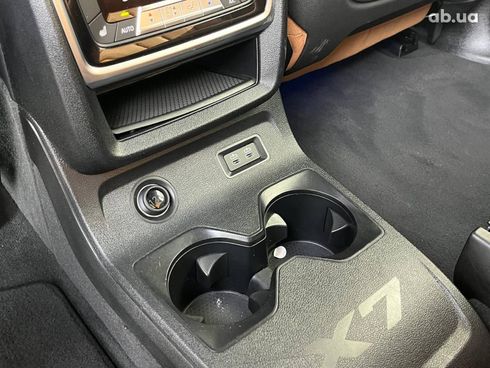 BMW X7 2019 черный - фото 31