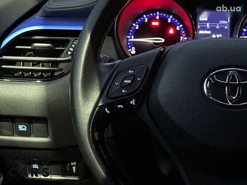 Toyota C-HR 2019 - фото 27