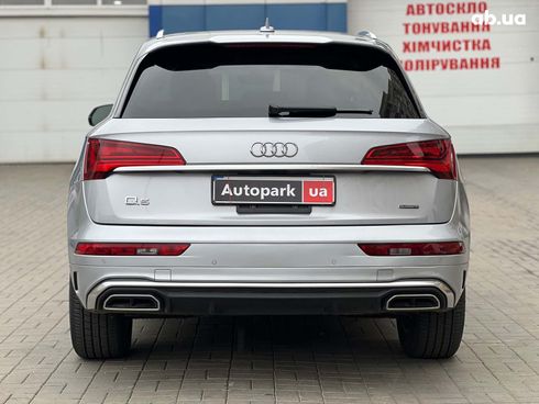 Audi Q5 2022 серый - фото 12