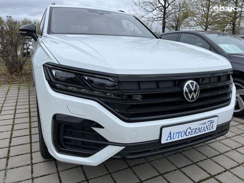 Volkswagen Touareg 2023 - фото 45