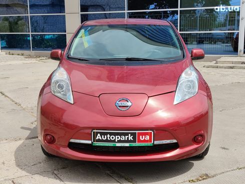 Nissan Leaf 2014 красный - фото 2