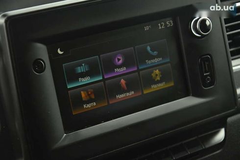 Renault Master 2020 - фото 27