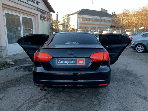 Volkswagen Jetta 2012 черный - фото 13