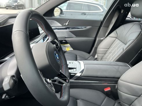 BMW i7 2024 - фото 7