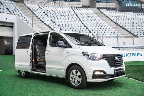 Hyundai Grand Starex 2019 - фото 3