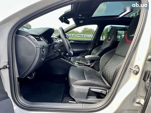 Skoda Octavia 2020 - фото 22