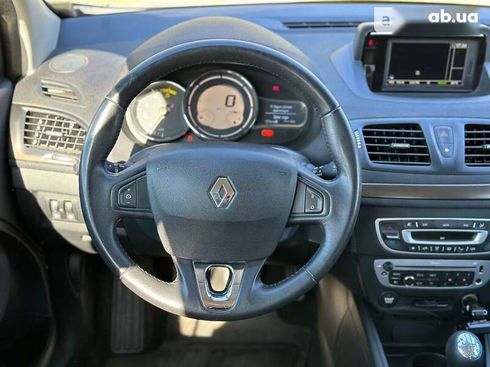 Renault Megane 2014 - фото 23