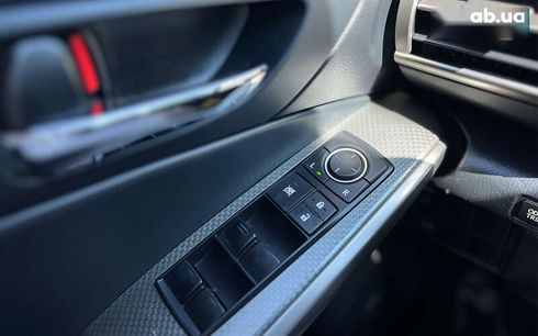 Lexus IS 2014 - фото 14