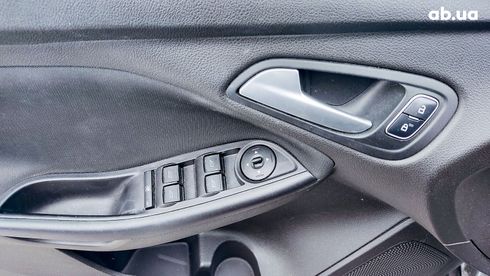 Ford Focus 2016 серый - фото 16