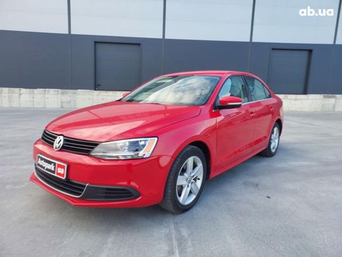 Volkswagen Jetta 2013 красный - фото 10