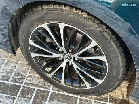 Toyota Camry 2018 черный - фото 9