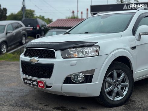Chevrolet Captiva 2013 белый - фото 2
