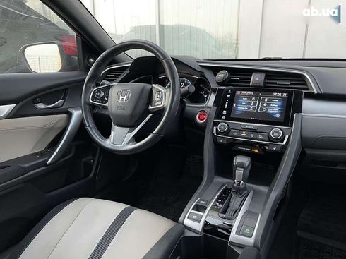 Honda Civic 2018 - фото 11