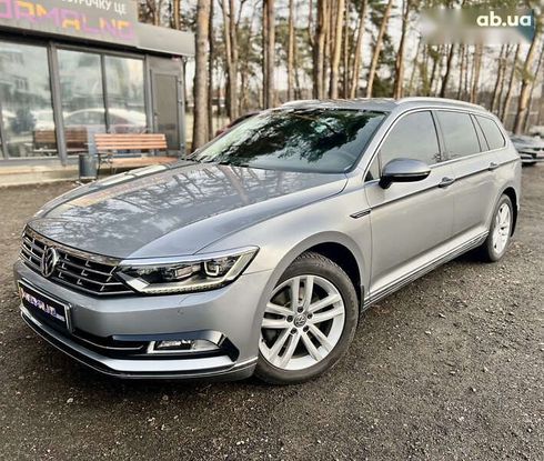 Volkswagen Passat 2018 - фото 2