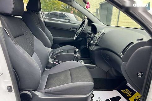 Hyundai i30 2010 - фото 10