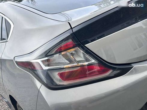 Chevrolet Volt 2017 - фото 11