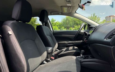 Mitsubishi Outlander 2014 - фото 10
