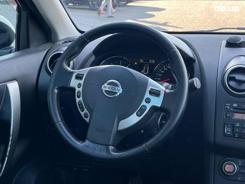 Nissan Qashqai 2010 белый - фото 24