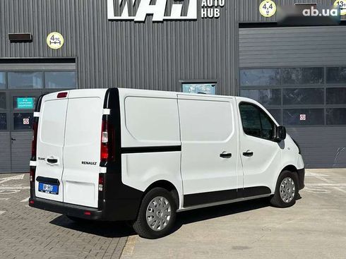 Renault Trafic 2020 - фото 24