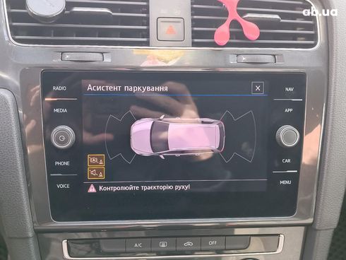 Volkswagen Golf 2019 белый - фото 22
