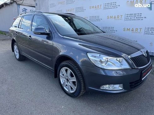 Skoda Octavia 2010 - фото 14