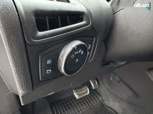 Ford Focus 2013 - фото 17