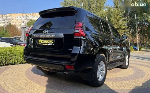 Toyota Land Cruiser Prado 2019 - фото 7