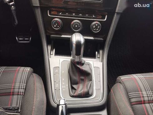 Volkswagen Golf GTI 2016 - фото 17