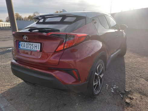 Toyota C-HR 2018 красный - фото 8