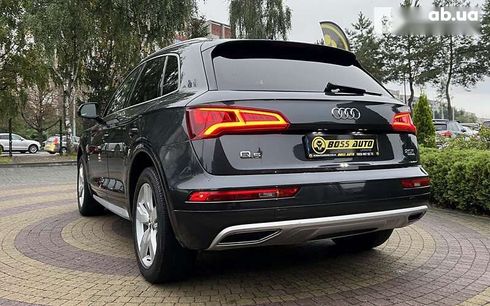 Audi Q5 2017 - фото 5