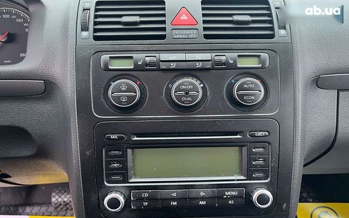 Volkswagen Touran 2005 - фото 10