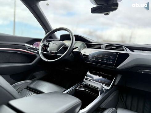 Audi E-Tron 2019 - фото 22