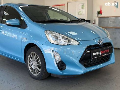 Toyota Aqua 2015 - фото 2