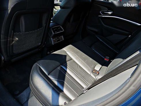 Audi E-Tron 2018 - фото 14