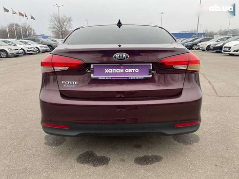 Kia Forte 2016 - фото 6