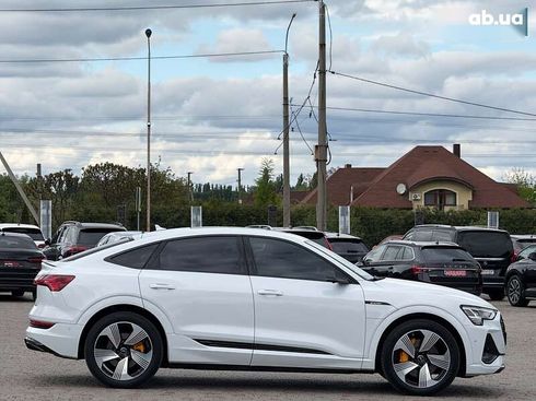 Audi E-Tron 2020 - фото 3