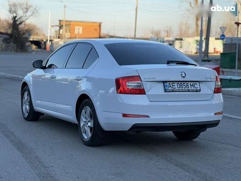 Skoda Octavia 2014 - фото 20